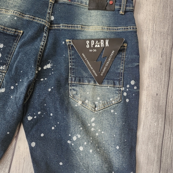 Men's Distressed Blue Denim Shorts With Paint Splatter - Skinny Fit - Picture 9 of 12